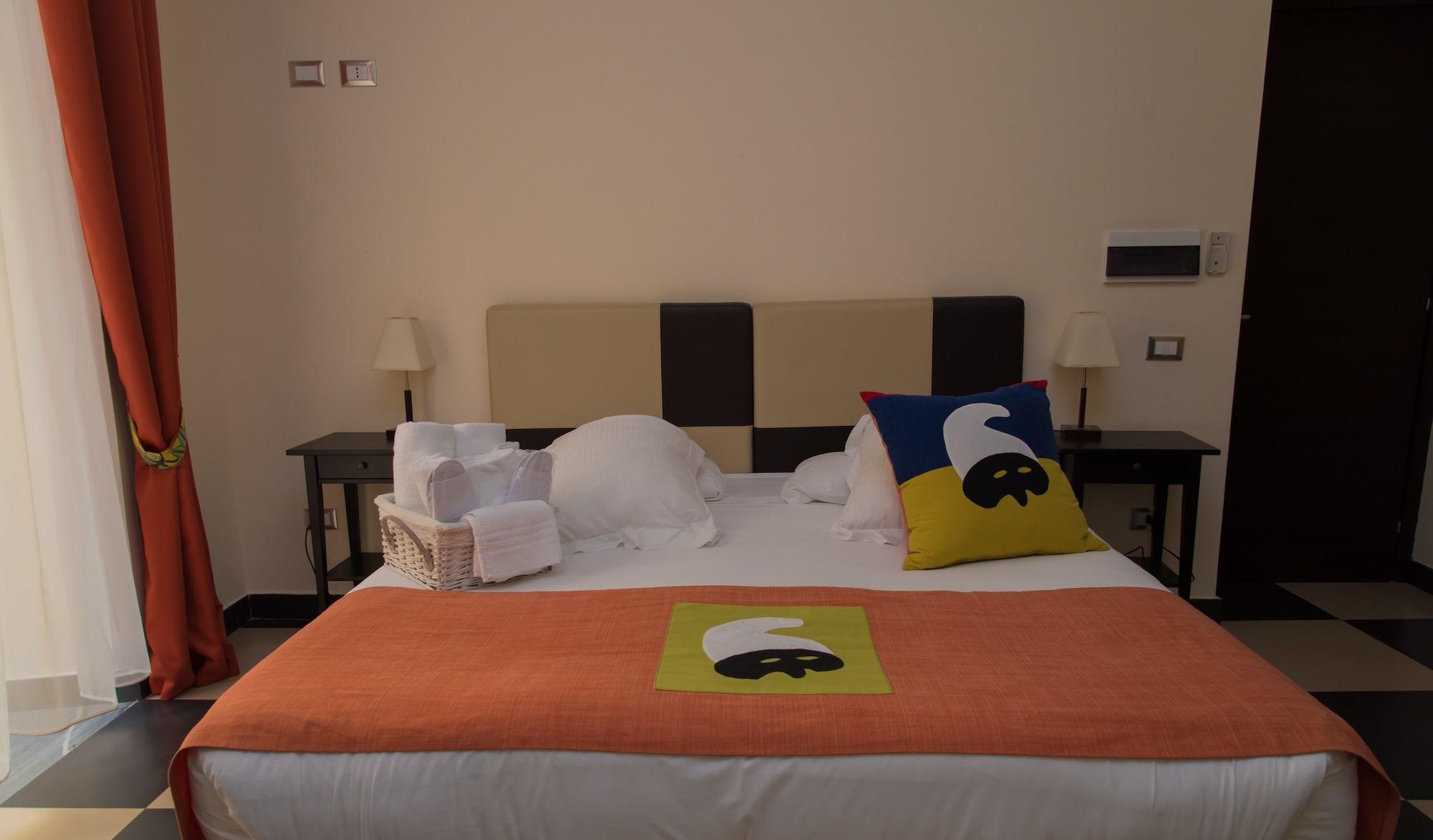 Hotel Plebiscito Aparthotel Napoli Ngoại thất bức ảnh